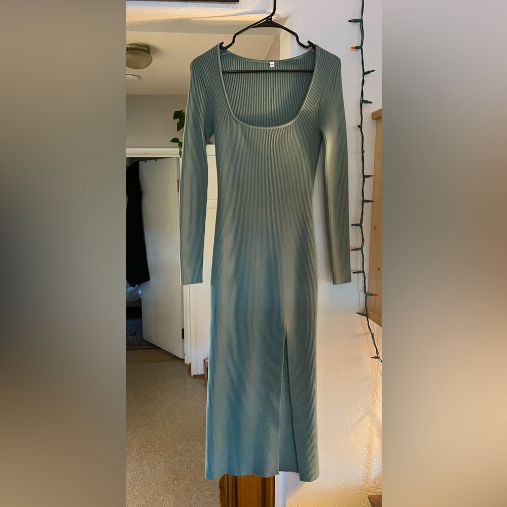 Long Sleeve Sweater Dress Side Slit Bodycon Ribbed Knit Slim Fit